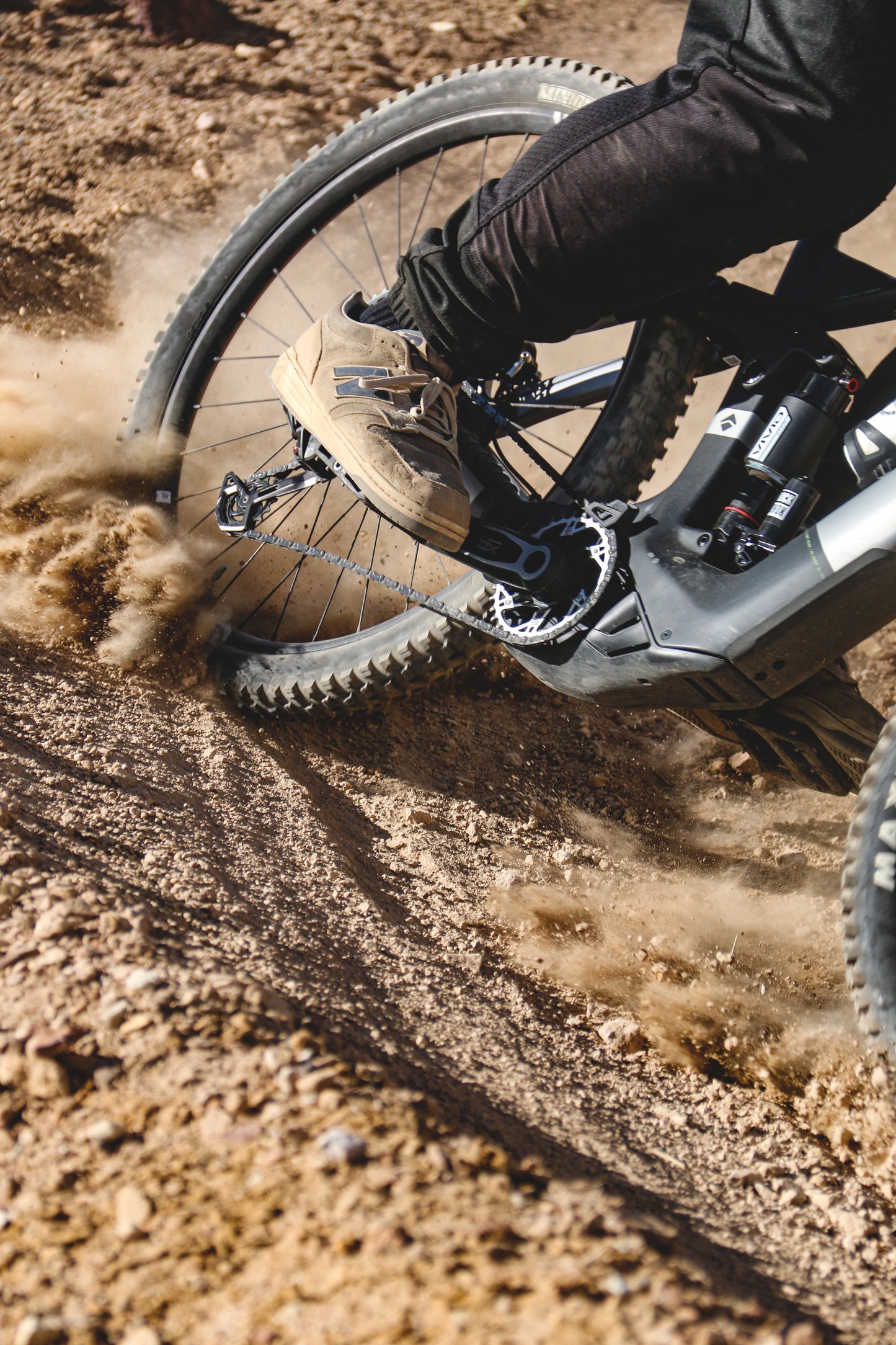 Dry Weather Wax Chain Lube