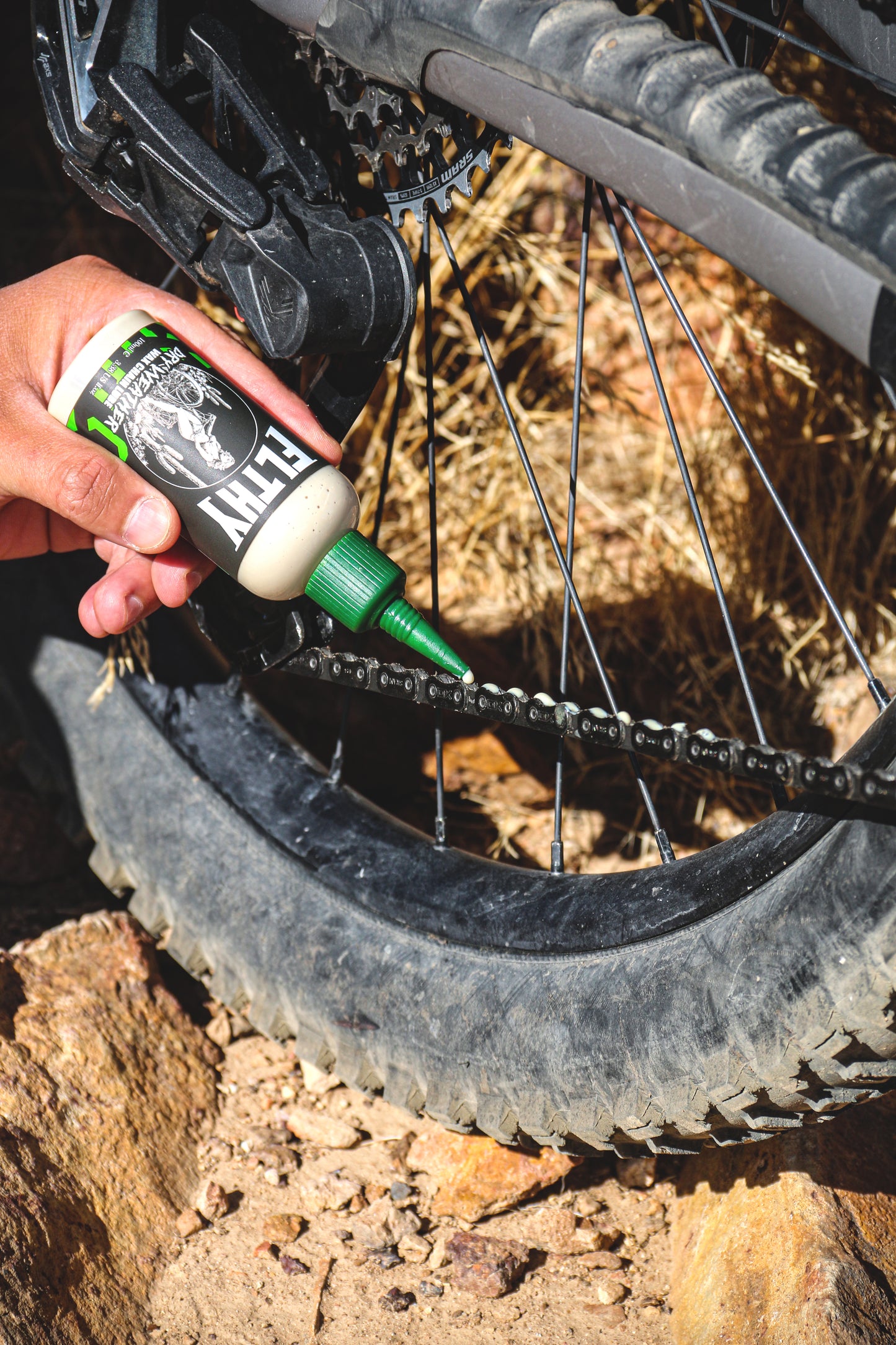 Dry Weather Wax Chain Lube